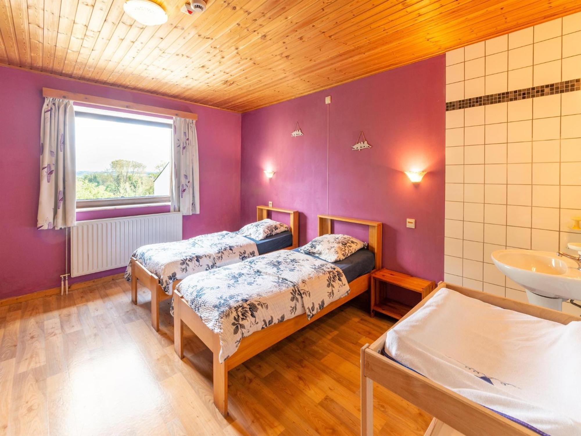 Wonderful Holiday Home In Montleban With Sauna Екстер'єр фото